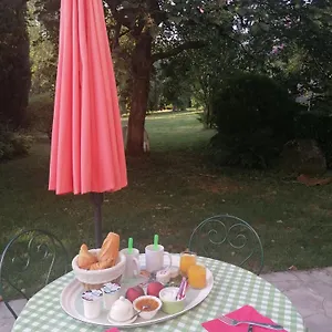 Au Pays Des Abbayes Hébergement de vacances Dourgne